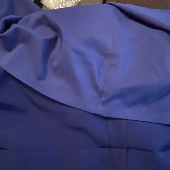 Sleeveless Dress for all Occasions - Picture 9 of 11